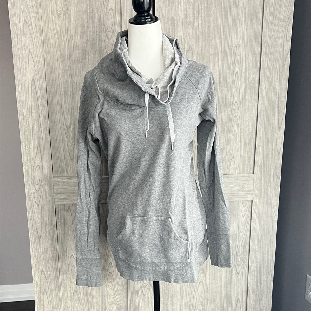 3 for $20 💜 BENCH Gray Cowl Neck Sweater